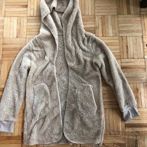 Fluffy cozy hooded tan sweater cardigan pockets S